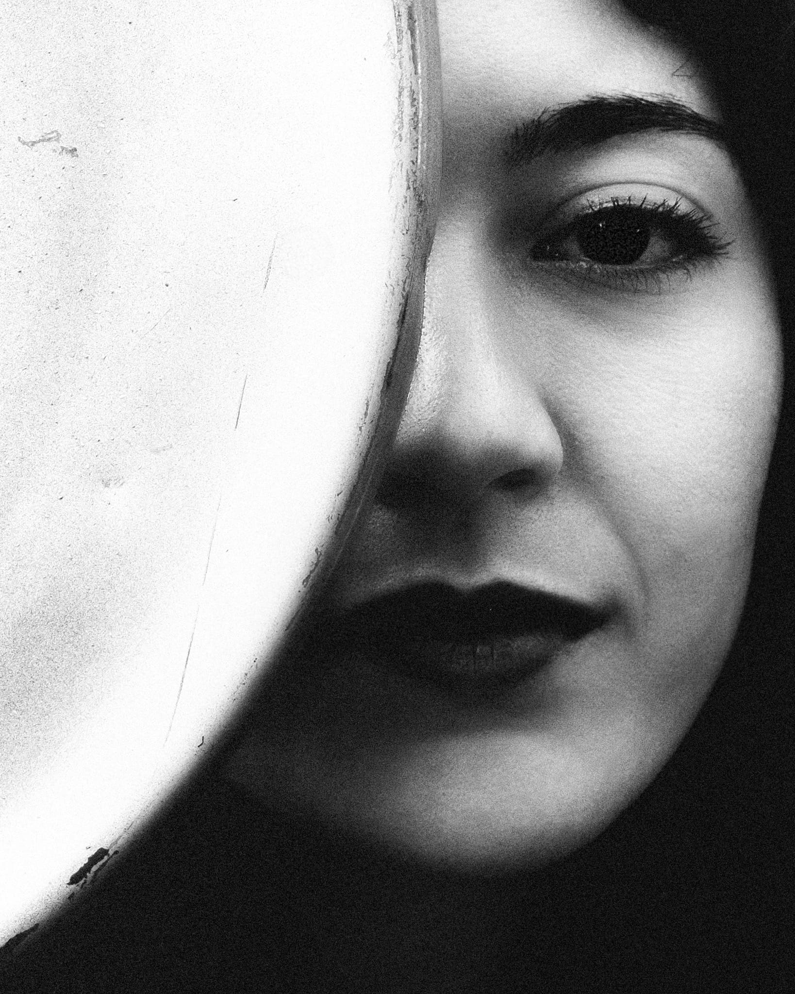 Portrait 6 de Hiba Baddou © Leo Geoffrion Portrait 6 de Hiba Baddou © Leo Geoffrion